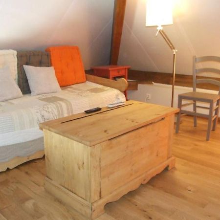 Les Pins - Maison Avec Parking Ferme Et Jardin Commun Au Calme Saint-Prix  Zewnętrze zdjęcie